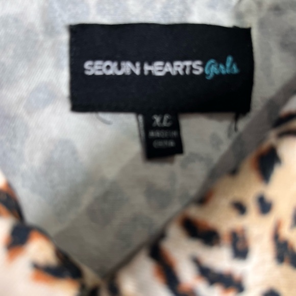 Sequin Hearts Animal Print Vest - Picture 3 of 5